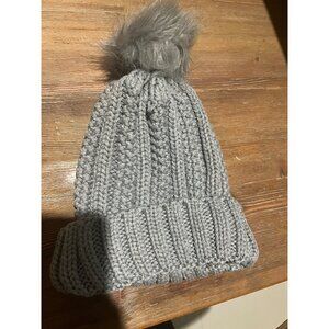 NWOT Time & Tru womens gray stretchy beanie hat winter